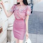 Short-sleeve Lace Top / Fitted Skirt / Set