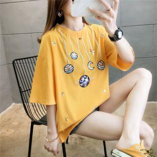 Planet Embroidered Elbow-sleeve T-shirt