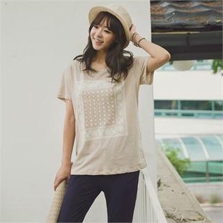 Ethnic-print T-shirt