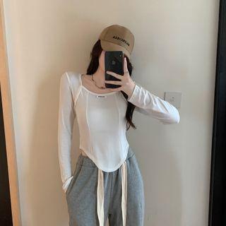 Long-sleeve Scoop Hem Cropped T-shirt