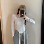 Long-sleeve Scoop Hem Cropped T-shirt