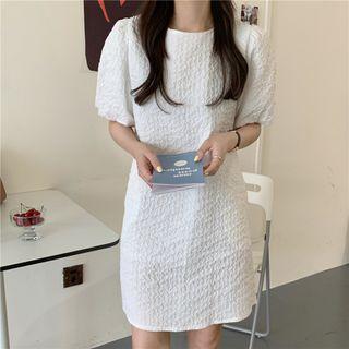 Short-sleeve Textured Shift Dress White - One Size