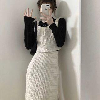 Sleeveless Button-up Crop Top / Midi Pencil Skirt