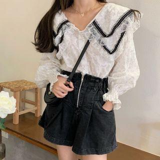 Lace Blouse / Wide-leg Denim Shorts