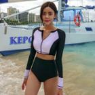 Set: Two-tone Long-sleeve Zip-up Rashguard + High-waist Bikini