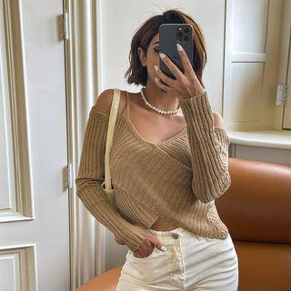 Cold-shoulder Criss-cross Knit Top