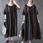 Short-sleeve Pattern Loose-fit Dress Coffee & Black - One Size