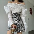 Off-shoulder Puff-sleeve Top / Zebra Print Skirt
