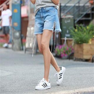 Fringe-hem Lace-up Detail Denim Shorts