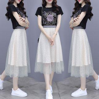 Set: Short-sleeve Printed T-shirt + Floral Print Midi A-line Mesh Skirt
