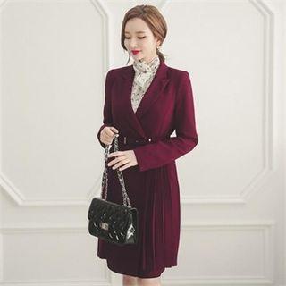 Pleats Slim-fit Jacket With Belt