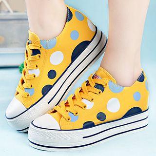 Dotted Platform Lace Up Sneakers