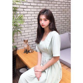 Pointy-collar Tie-waist Midi Dress