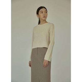 Woolen Cropped Rib-knit Top