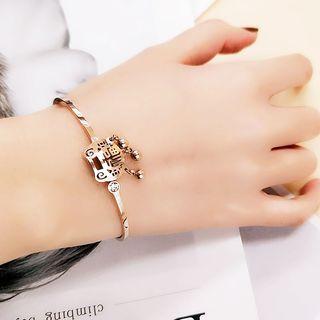 Longevity Lock Bangle
