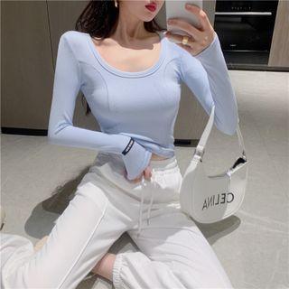 Scoop-neck Cropped T-shirt / Sweatpants