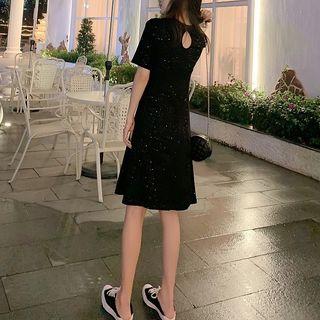 Short-sleeve Glitter A-line T-shirt Dress