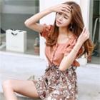 Square-neck Puff Short-sleeve Blouse