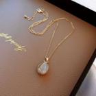 Alloy Tulip Pendant Necklace Gold - One Size