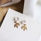 Resin Flower Earring 1 Pair - S925 Silver Stud Earrings - White & Gold - One Size