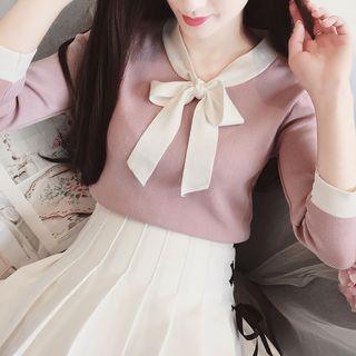 Tie-neck 3/4-sleeve Knit Top