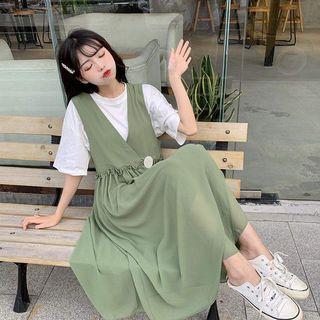 Short-sleeve Plain Tee / Sleeveless Ruffled Trim Dress