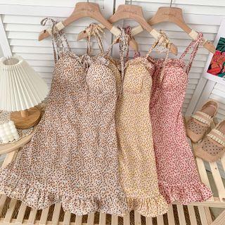Sleeveless Ruffled-trim Floral Mini Dress