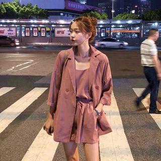 Set: Loose-fit Blazer + Camisole + Shorts