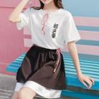 Short-sleeve Cat Print T-shirt / Coin Embroidered A-line Skirt / Set
