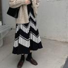 Pattern Knit Midi A-line Skirt