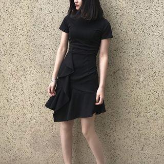 Short-sleeve Ruffled Mermaid Dress