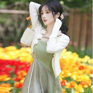 Spaghetti Strap Two-tone Midi A-line Dress / Cardigan / Set
