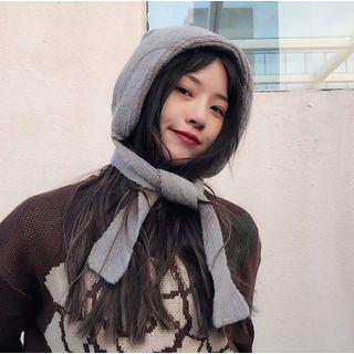Long Strap Beanie