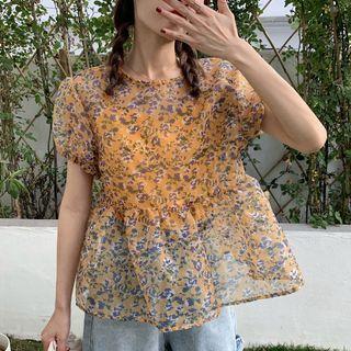 Set: Camisole + Flower Print Short-sleeve Blouse