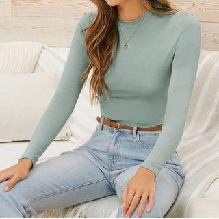 Long-sleeve Round Neck Crop Top