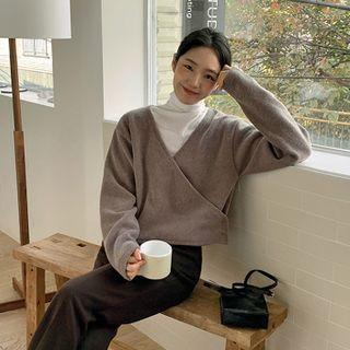 Single-button Wrap Cropped Cardigan