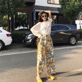 Long-sleeve Lettering T-shirt / Leaf Print Wide-leg Pants