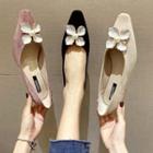 Flower Detail Block Heel Pumps