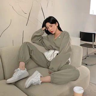 Set: Drawstring Cropped Sweatshirt + Jogger Pants