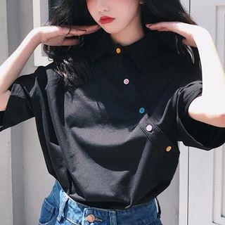 Short-sleeve Contrast Buttoned Top