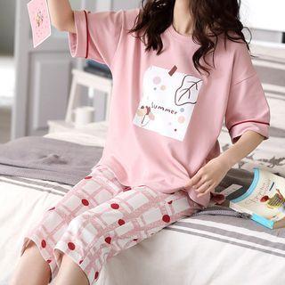 Loungewear Set : Short-sleeve Plant Print Top + Capri Pants