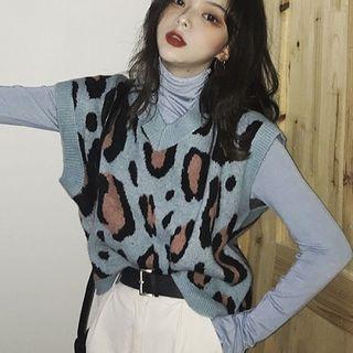 Plain Long-sleeve Slim-fit Top / Leopard Print V-neck Vest