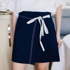 V-neck Short-sleeve Top / Wide Leg Shorts