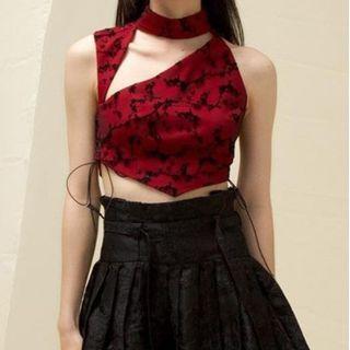 Printed Halter Cut-out Cropped Tank Top