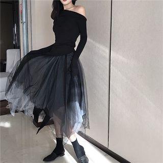 Layered Sheer Midi Skirt / Off Shoulder Knit Top