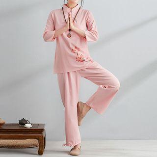Set: 3/4-sleeve Floral Print Top + Pants