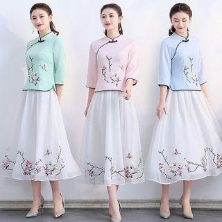 Embroidered 3/4-sleeve Hanfu Top / Midi Skirt / Set