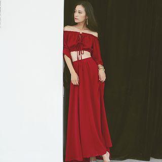 Set: Off-shoulder Cropped Top + Maxi Skirt