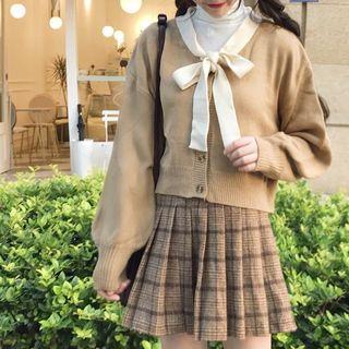 Turtleneck Long-sleeve T-shirt / Plaid Pleated Skirt / V-neck Cardigan