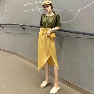 Satin Plain Top / High-waist Asymmetric A-line Skirt